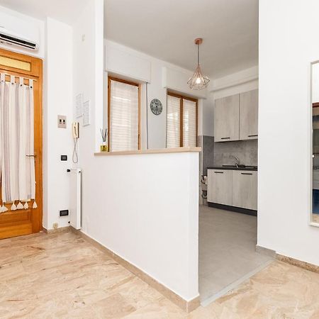 Vista Mare & 300Mt Da Spiaggia Con Freeparking E Ac Laigueglia Bagian luar foto