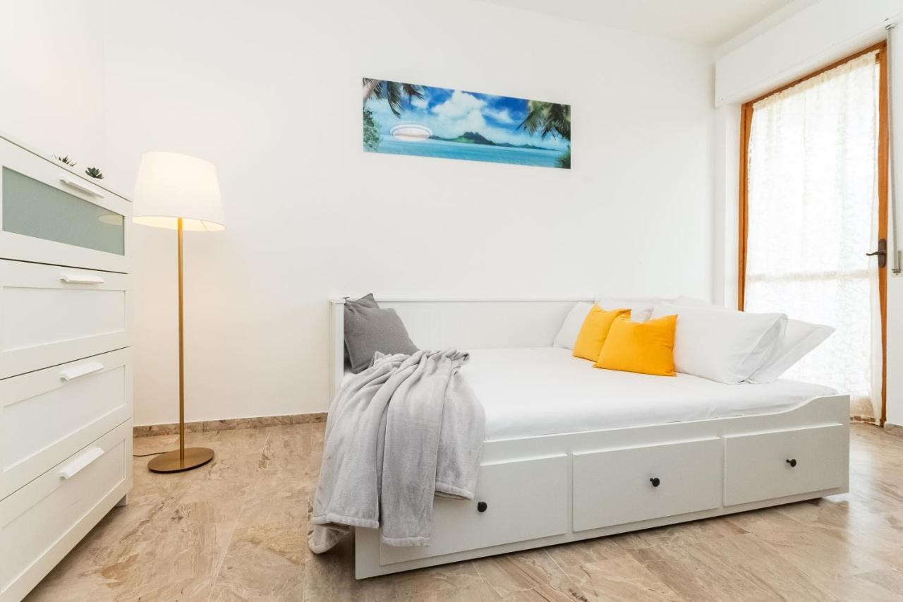 Vista Mare & 300Mt Da Spiaggia Con Freeparking E Ac Laigueglia Bagian luar foto